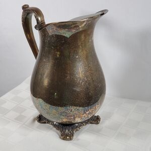 Sliver Plated Water Pitcher Wm Rogers and Sons